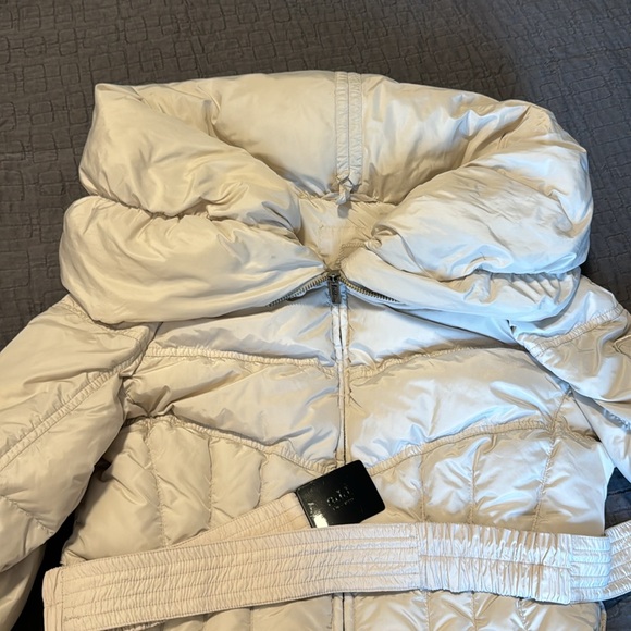 Like new ADD 100% down winter jacket - Picture 12 of 14